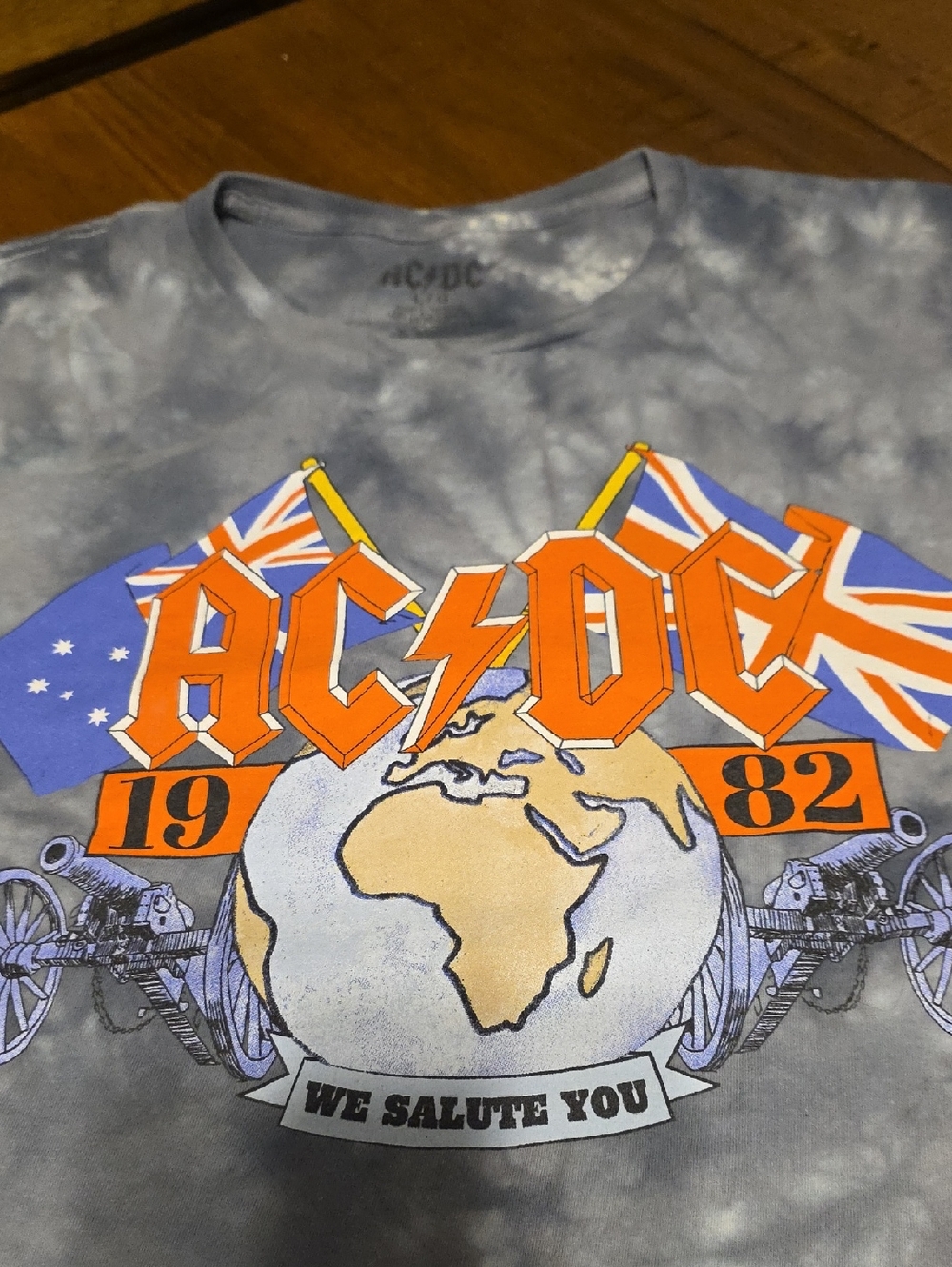 AC/DC 1982 "We Salute You" Tie-Dye Tee Sz L - Picture 5 of 11
